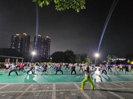 천안시 보건소, ‘우리동네 달빛 건강운동’ 높은 호응 기사 이미지