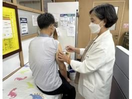 제천시, 80세 이상 어르신 대상포진 예방접종 지원 기사 이미지