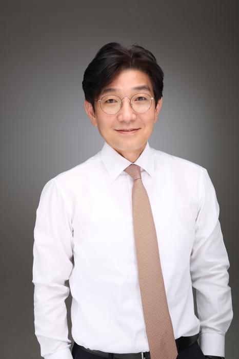 건일제약(주), 진권 의약 2본부장 선임 기사 이미지