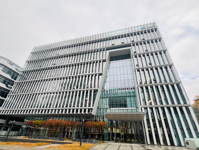 휴온스, 글로벌 학회서 신약 연구 초록 연이어 채택