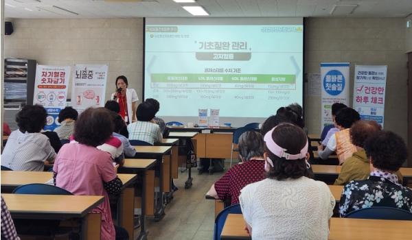 청주시 흥덕보건소, 어르신 대상 ‘건강한 하루체크’ 운영