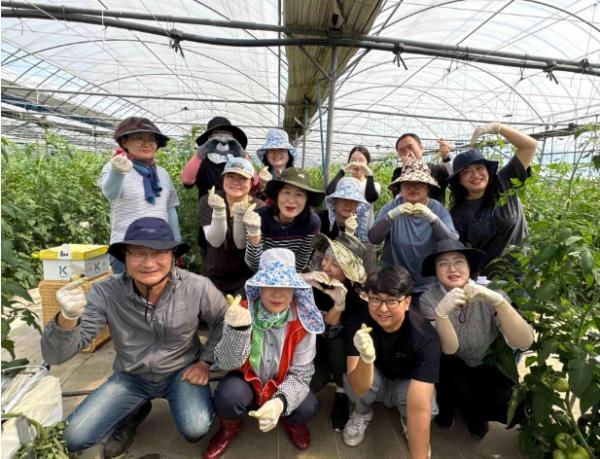강진군 “돌봄을 넘어 삶의 현장까지 함께하는 농촌 봉사 실천” 