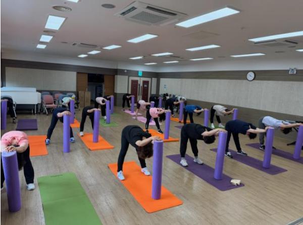 거제시보건소, 50 근육테크 탄탄바디2기 운동교실 중반 순항