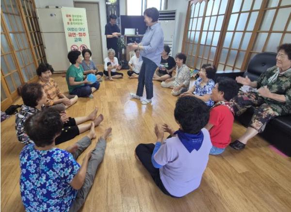 강진군, 어르신 위한 찾아가는 건강교육