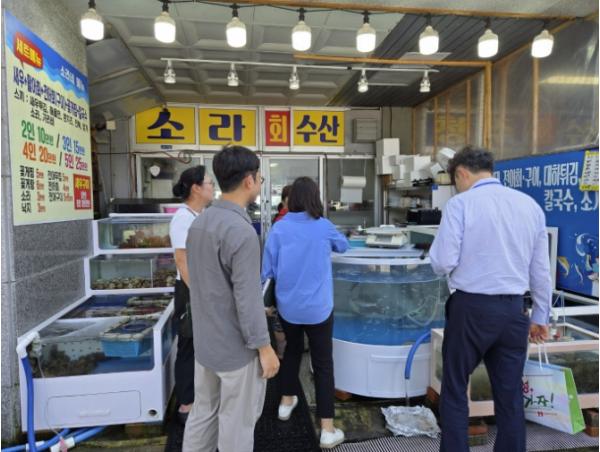 홍성군, 남당항 대하축제 '맛·위생·친절' 다 잡는다