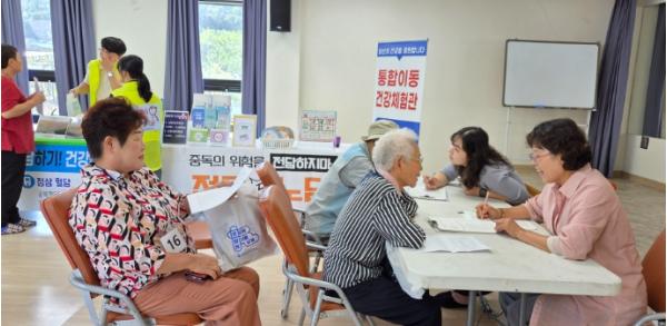 영동군보건소와 함께하는 충북형 찾아가는 의료서비스 운영