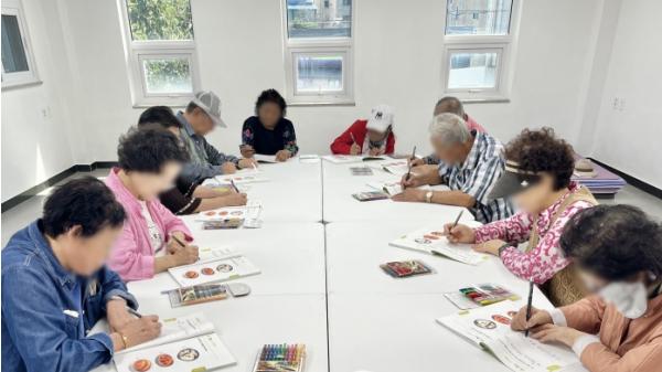 화성특례시 만세구보건소, 인지강화교실 '두근두근 뇌운동' 운영 성료